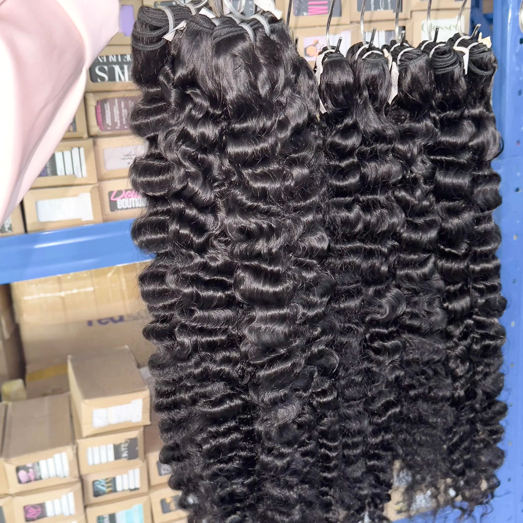 Extensiones de cabello camboyano 100% crudo baratos, paquetes de cabello humano virgen hinchable Fumi, paquetes de cabello crudo vietnamita rizado indio birmano