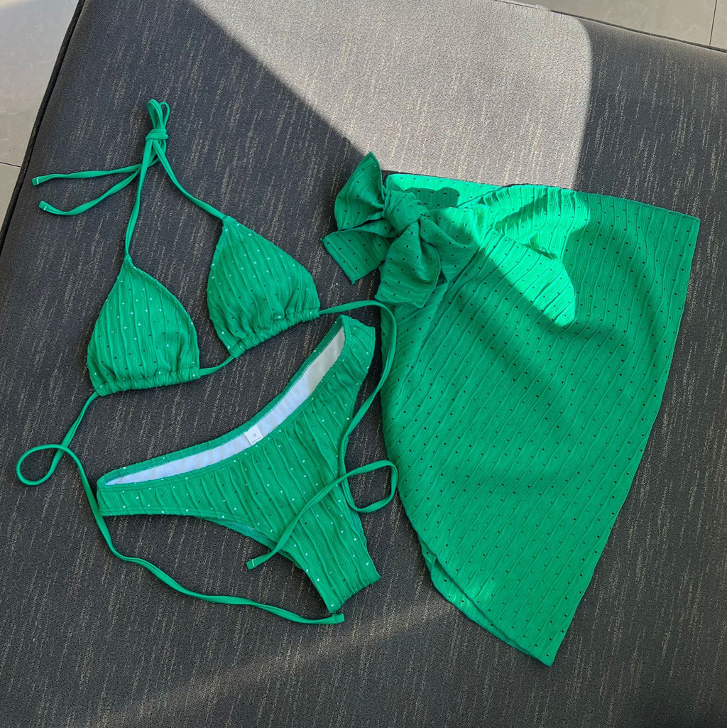 2025 Nuevo traje de baño europeo y americano de tres piezas sin espalda con correa de cordón Bikini Bikini Traje de baño de tres piezas